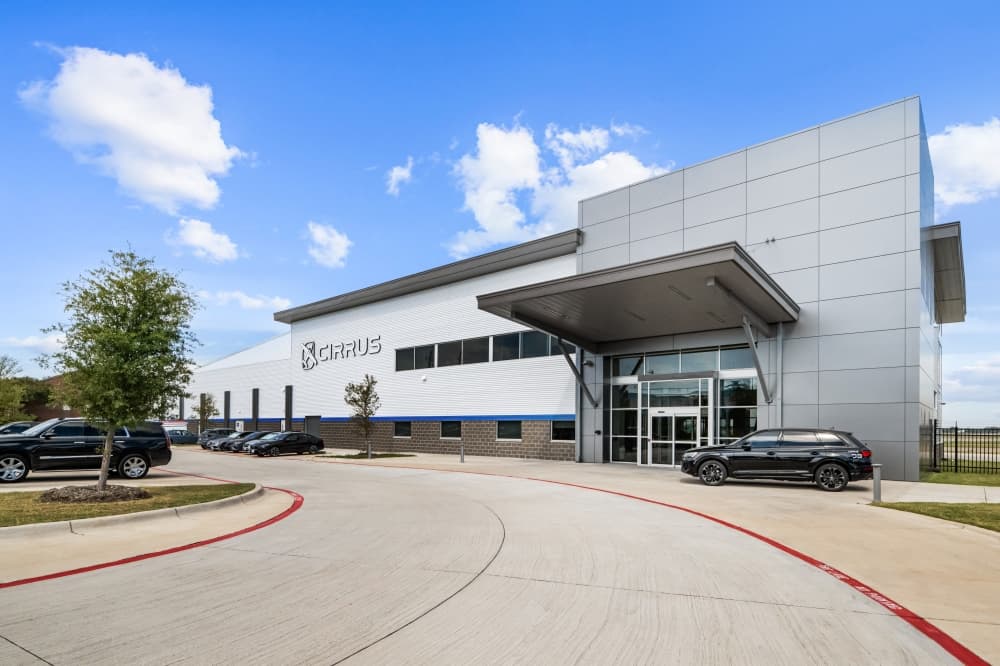 Cirrus Aircraft debuts 50,000-square-foot facility at McKinney National Airport