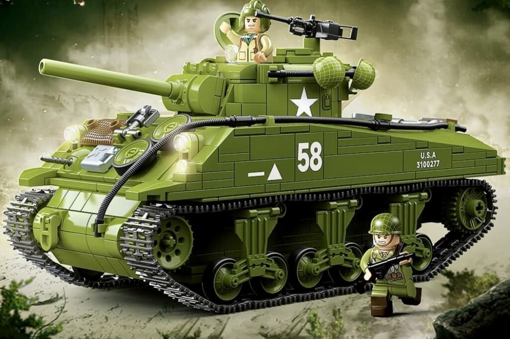 Denton-based Mil-Blox brings military mini figures, sets to life