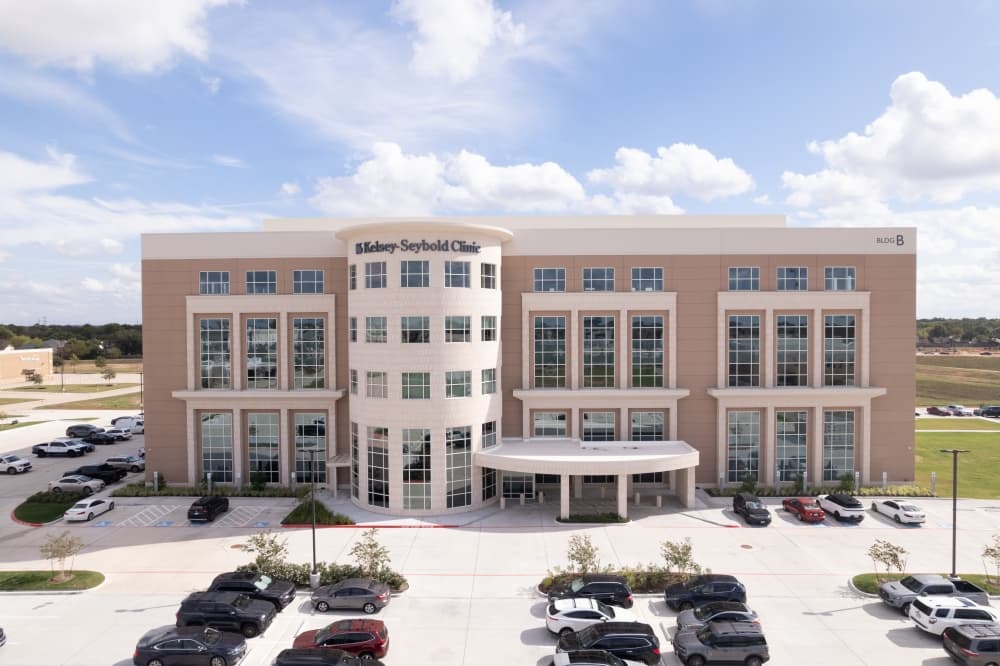 Kelsey-Seybold Clinic completes expansion with new 5-story clinic