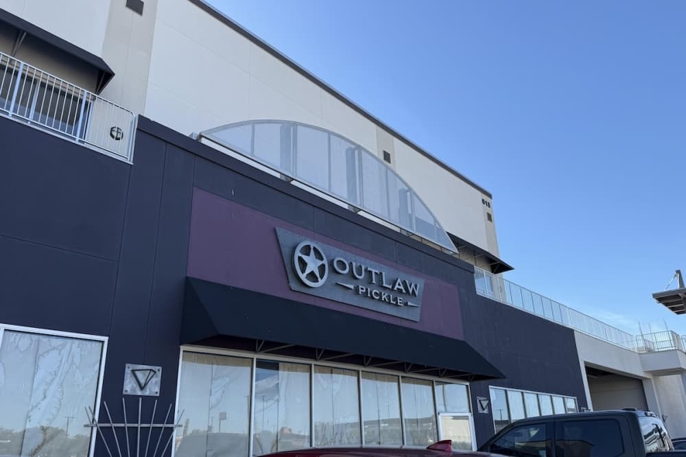 Outlaw Pickle to bring 21,000-square feet of pickleball courts, dining to San Antonio
