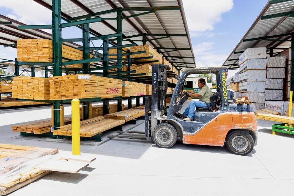 McCoy’s Building Supply celebrates grand opening in New Caney