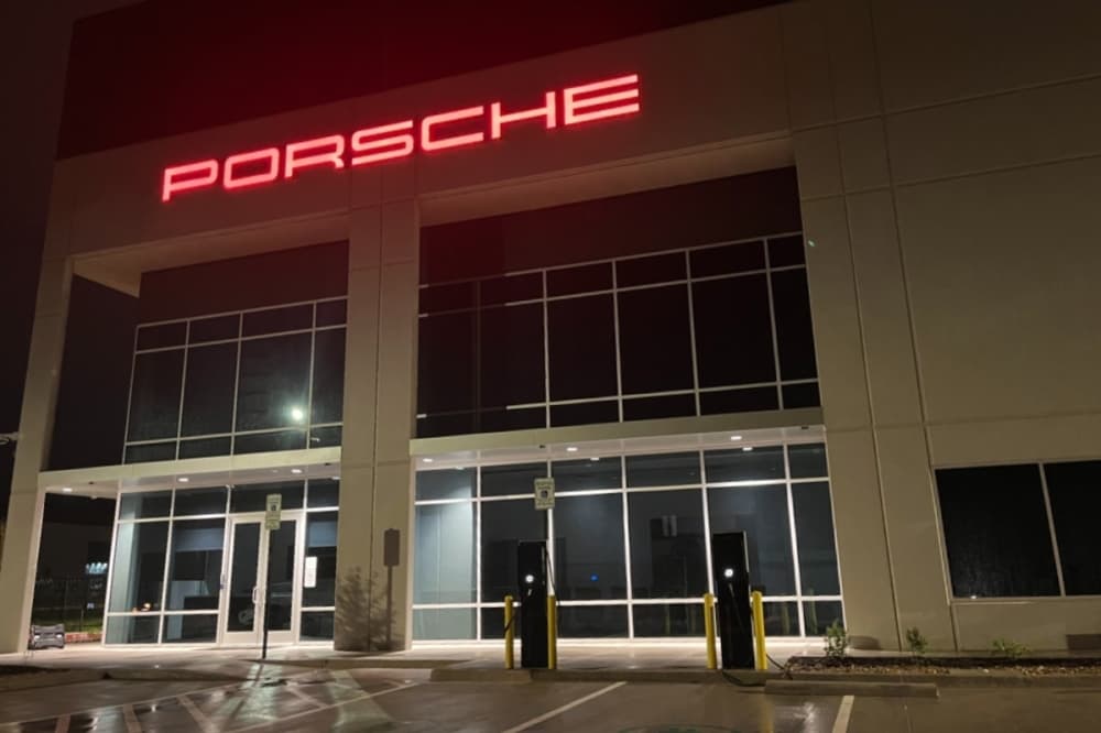 Porsche brings parts distribution, technical training facility to North Fort Worth