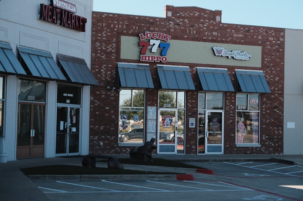 Lucky Hippo moves to new space in Hutto