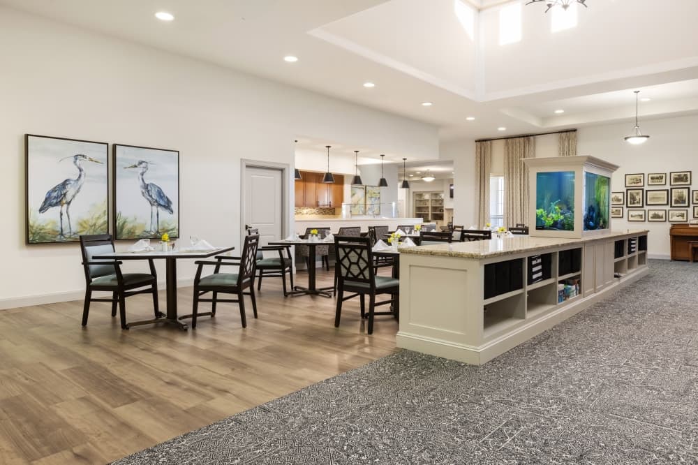 Village on the Park McKinney dining area