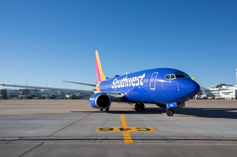 What to know when flying from DFW, Love Field airports during freezing weather