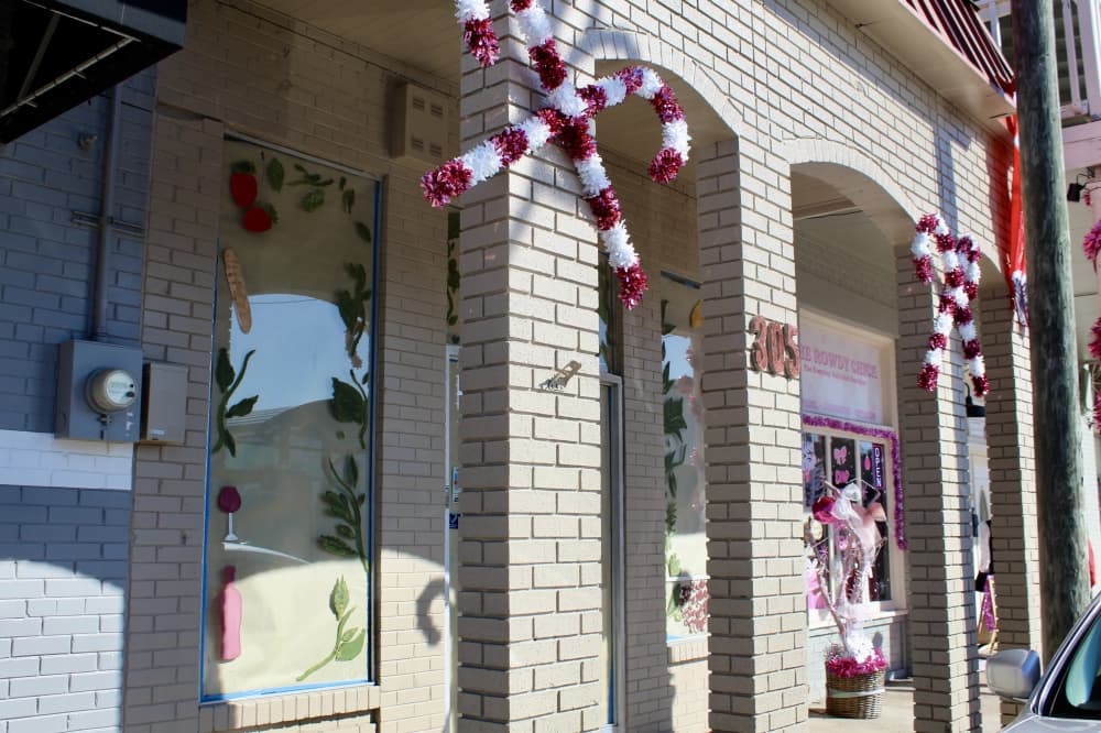 Downtown Humble wine lounge Main Street Hub to open in February