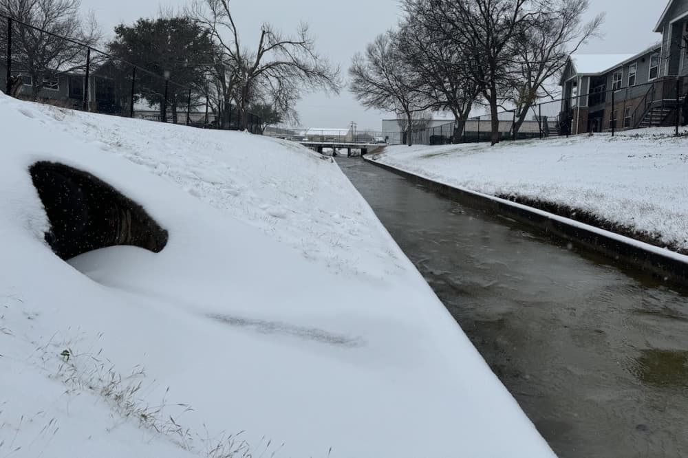 Dallas-Fort Worth area school districts announce closures due to Winter Storm Fern