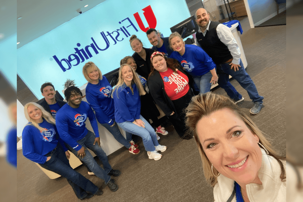 First United Bank McKinney team volunteering