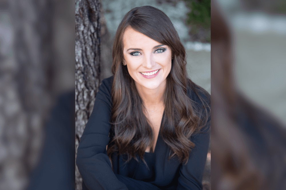 Alexandra Waugh headshot