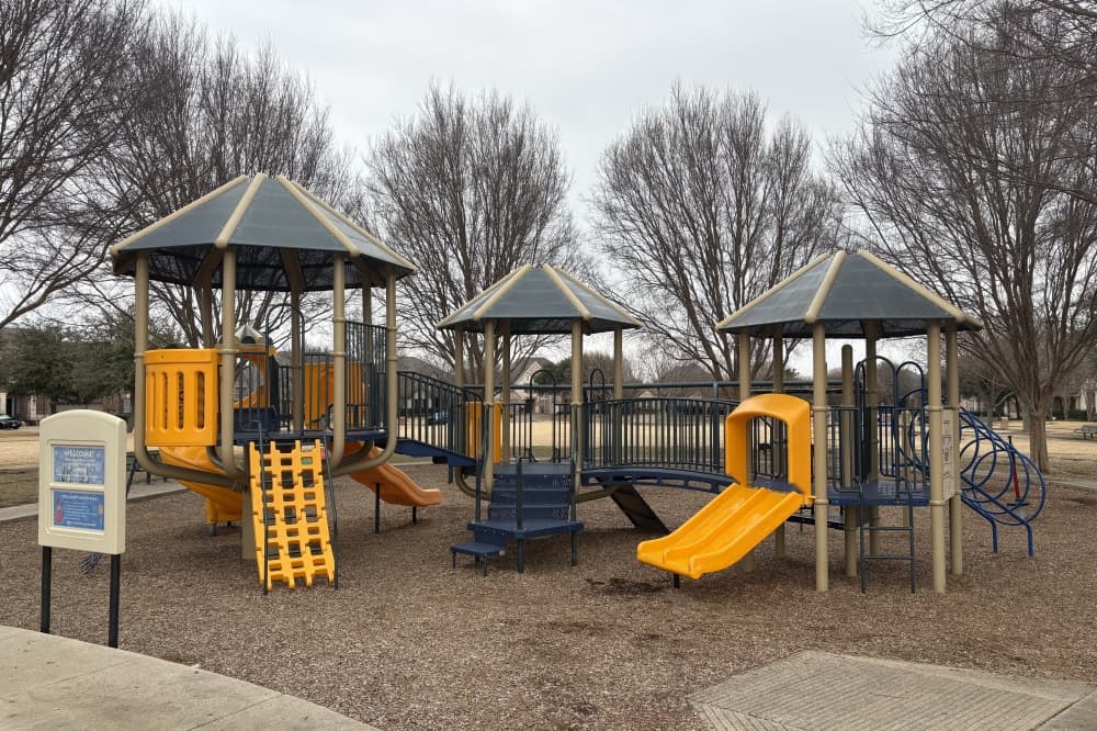 Allen to spend nearly $1M on new playgrounds, shade structures