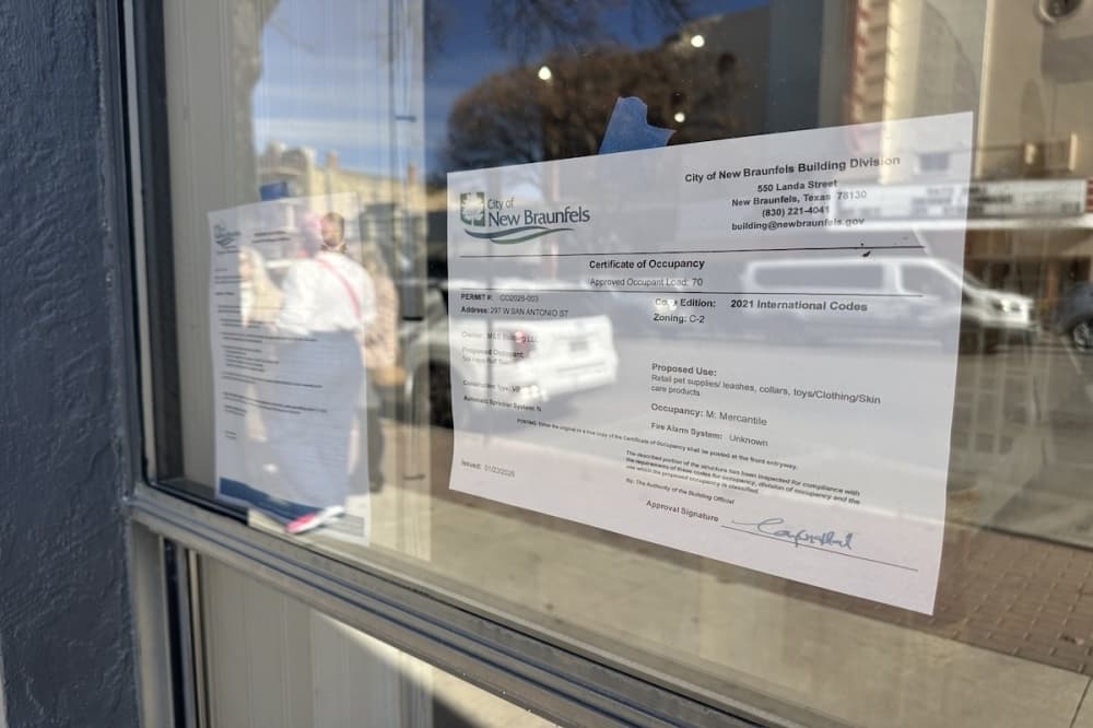 Ruff Town Rescue to serve people and pets with downtown New Braunfels location