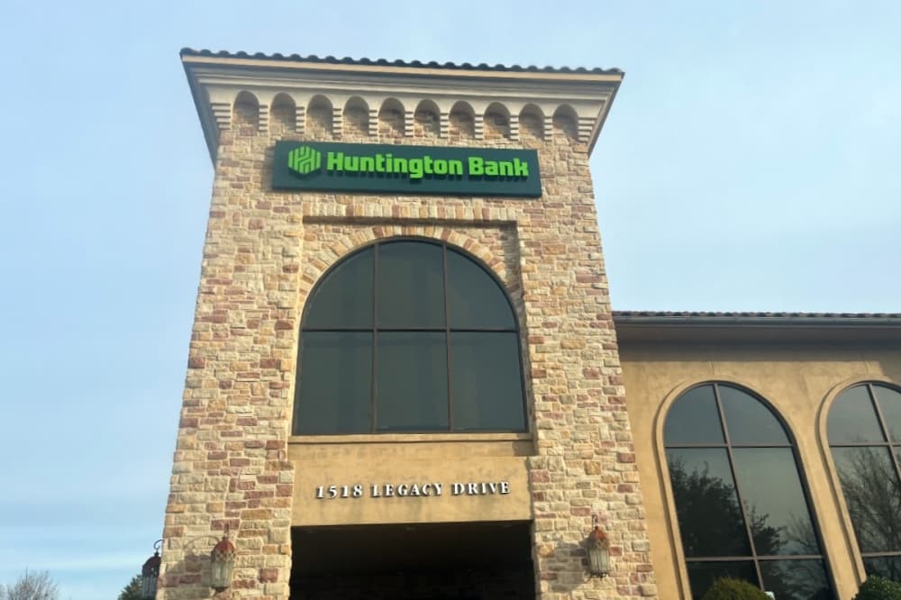 Huntington Bancshares finalizes merger with Cadence Bank