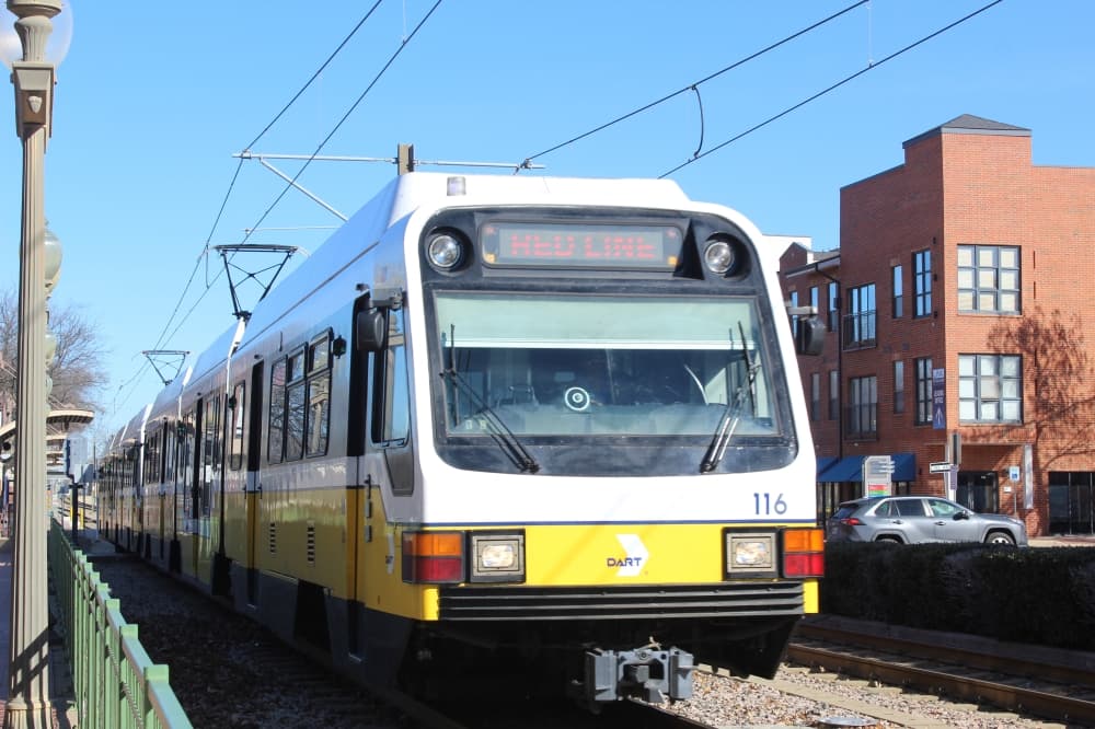 Plano council tables alternative transit system approval, citing progress in DART negotiations