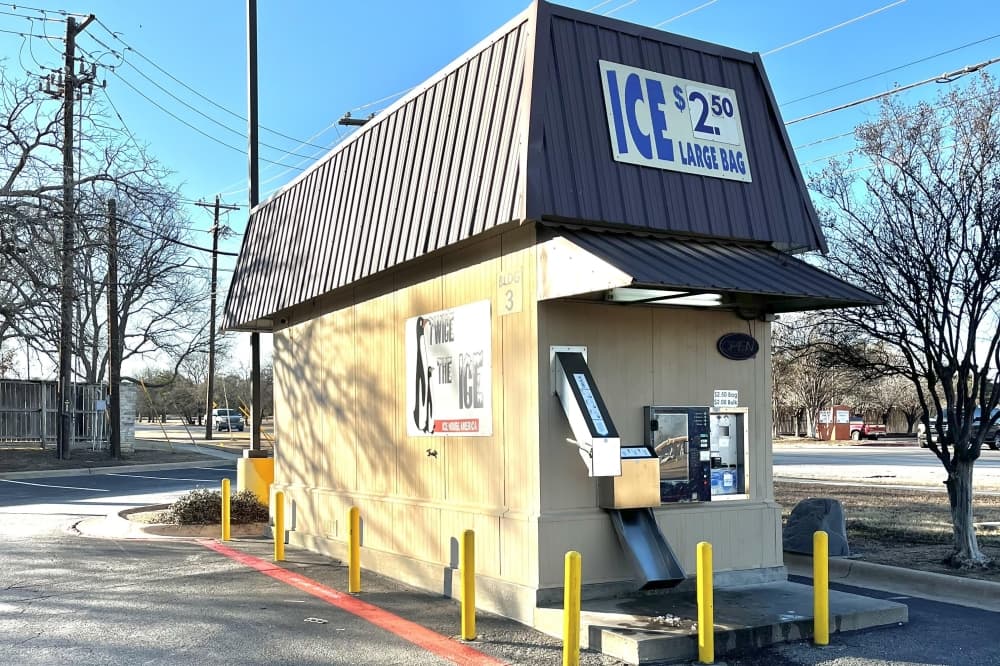 Twice the Ice changes ownership in Georgetown