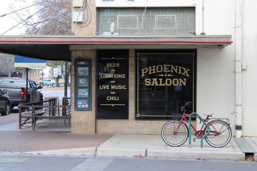 Uncharted Tiki Bar closes inside The Phoenix Saloon in New Braunfels