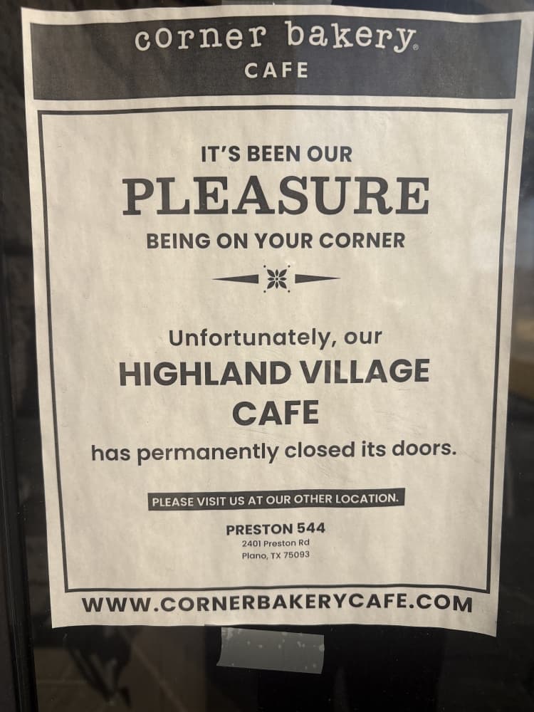 A sign posted in the closed location's door directed customers to the Plano location. (Ashley Hester/Community Impact)