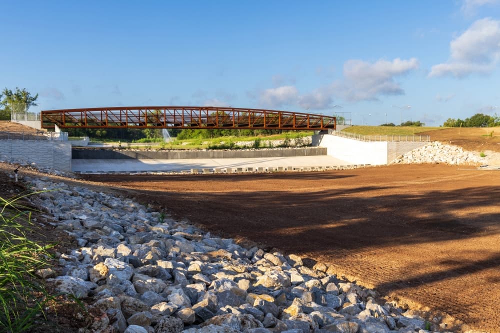 Guerrero Park bridge