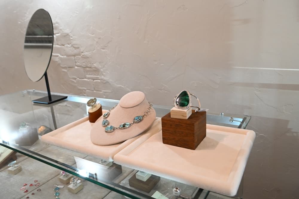 Brooke James Fine Artisan Jewelry opens on Grapevine’s Main Street