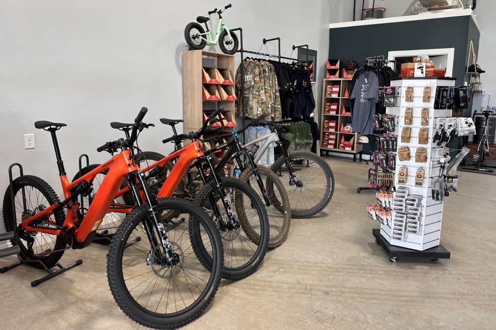 Dusty Roads Bicycles opens in Argyle Business Park