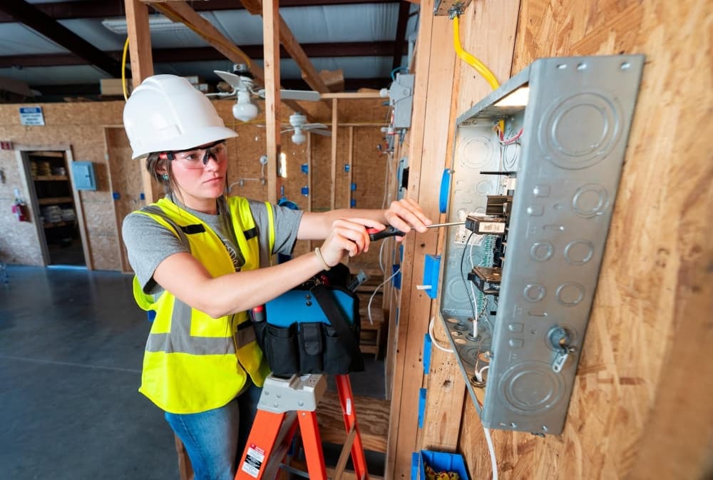 Texas State Technical College to launch 2 construction programs in Rosenberg