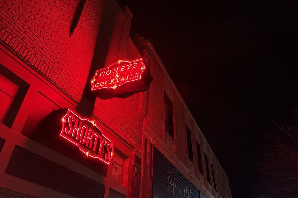 Shorty’s to serve hot dogs, cocktails in downtown McKinney
