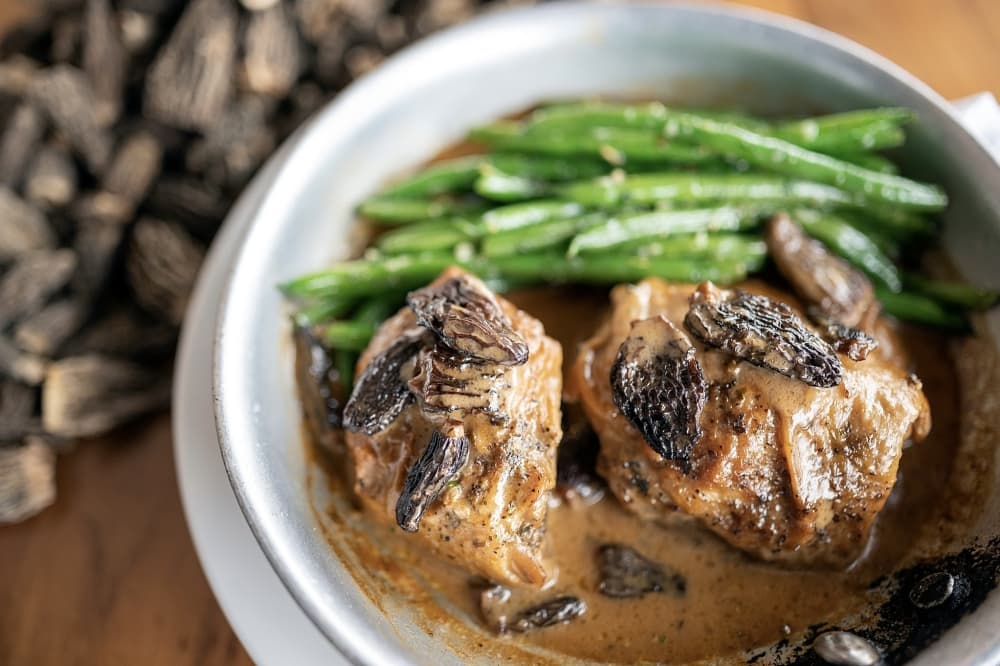 Korean wings, French cuisine: 6 restaurants to try across the Greater Houston area