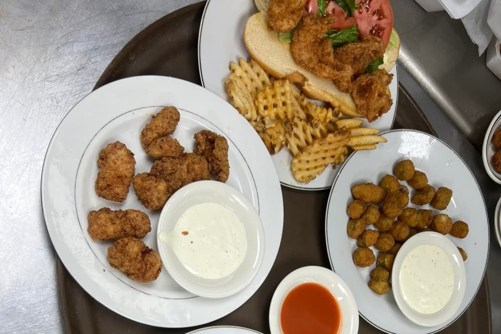 Machine-cooked Asian cuisine, comfort food: 6 restaurants to try across the Greater Houston area