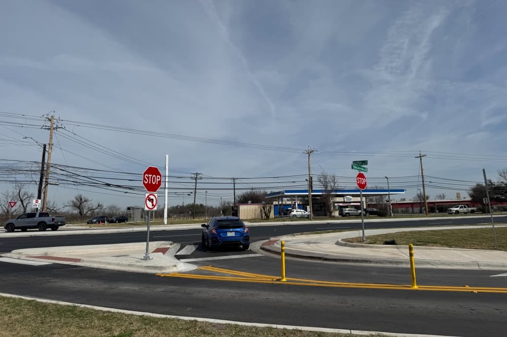 Safety, transit improvements completed at MLK, Springdale intersection in East Austin
