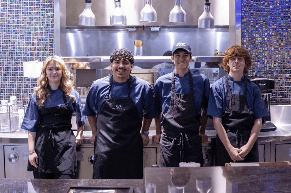 Culinary arts students in Blú Bistro