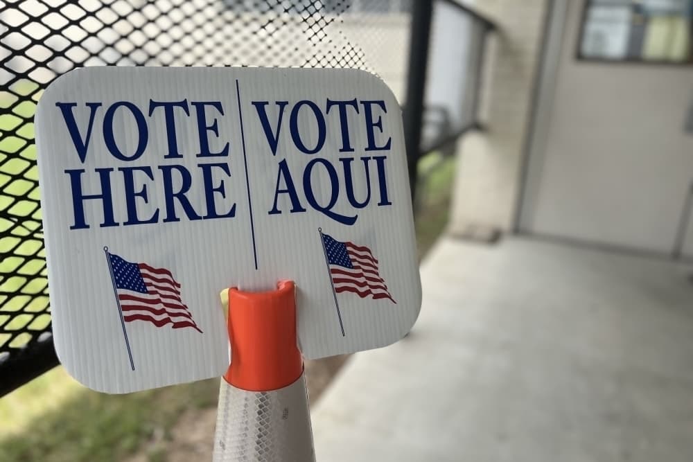 Loucks takes Republican nomination for Bastrop County district clerk