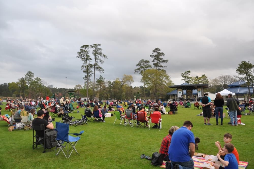 Live music and family bingo: 5 events to attend in The Woodlands this weekend, March 6-8