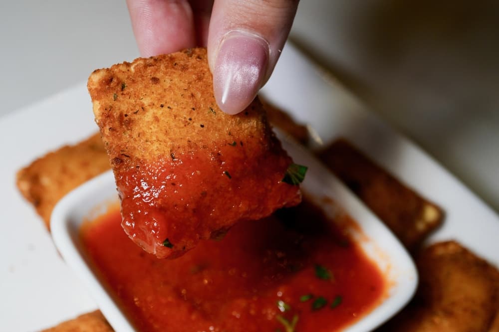 The menu also features a number of appetizers including fried ravioli, burrata and meatballs. (Courtesy Nonno's Kitchen)