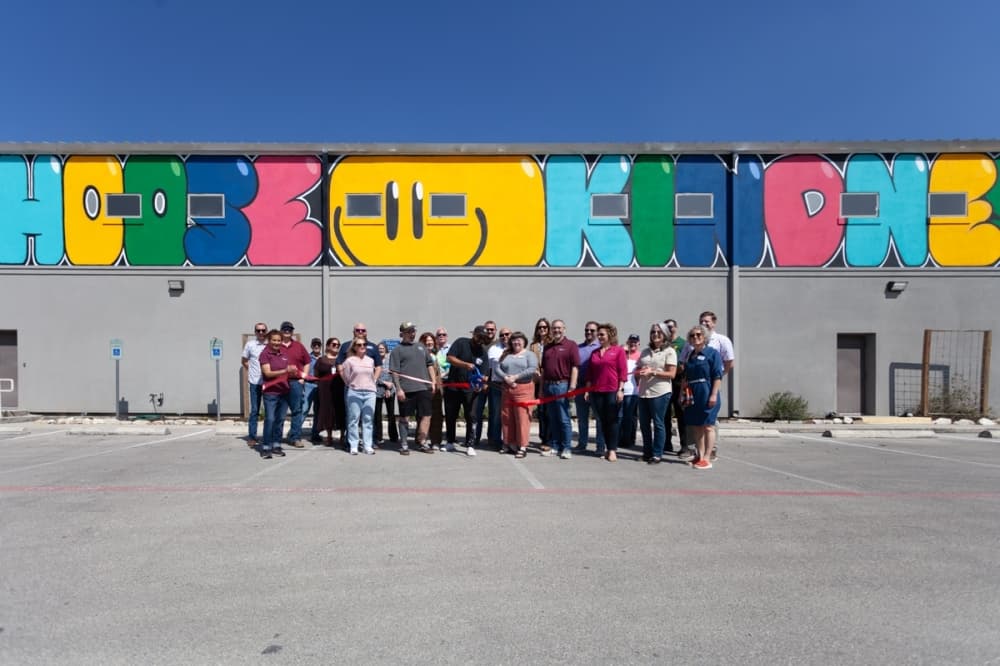 Officials celebrate completion of new mural on New Braunfels Westside Community Center