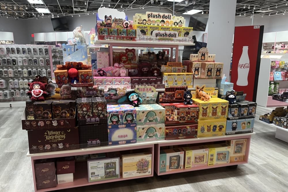 Kawaii Kollections now offers plushies, accessories at Grapevine Mills