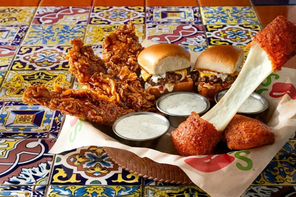 Mad Greens, Great American Bakery Cafe, Chili’s Bar and Grill coming to DFW Airport