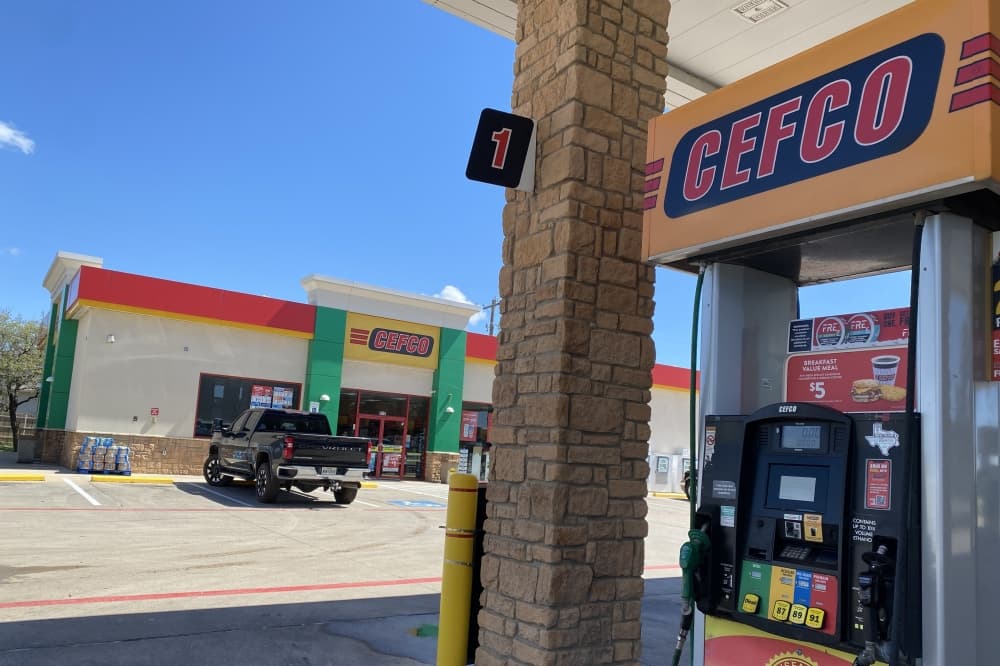 CEFCO in Liberty Hill faces potential buyout by Casey's convenience store