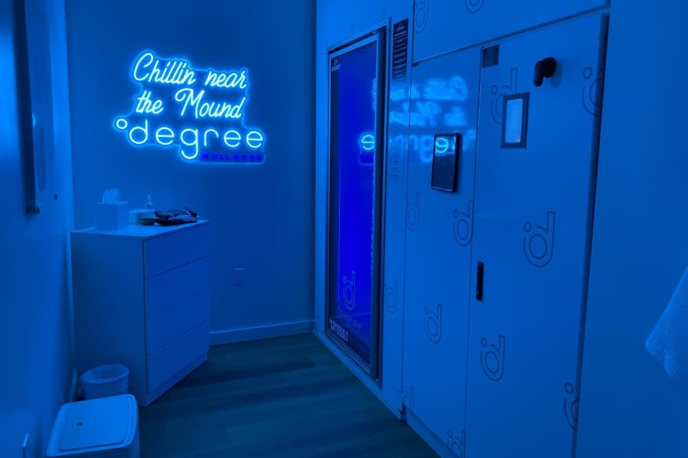 The outside of the cryotherapy chamber in Degree Wellness Flower Mound.