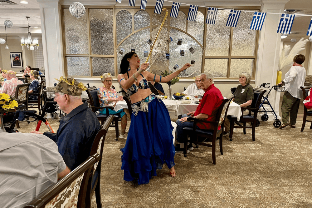 Seniors participating in fitness and recreational programs at Worthington Manor, a top-rated Conroe community recognized among the nation’s 1% of senior living facilities.