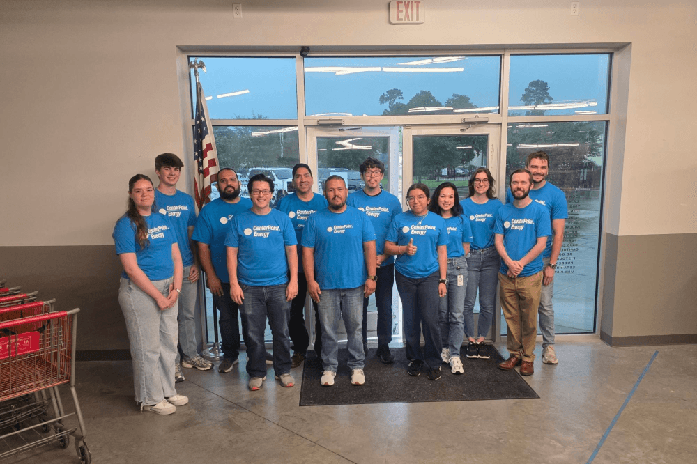 volunteer group photo
