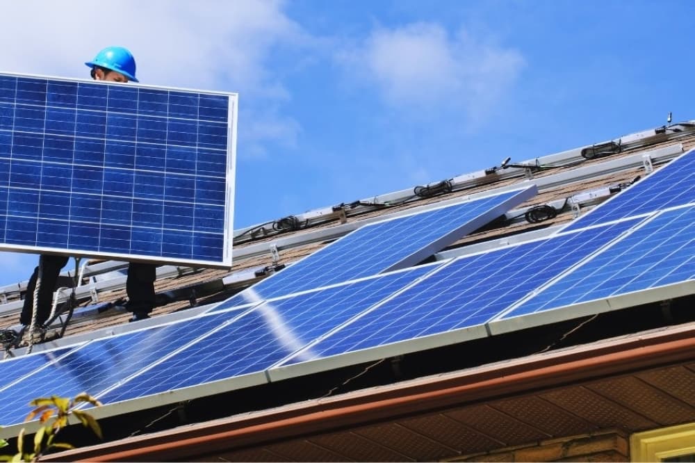 Harris County commissioners advance $90M clean energy initiative