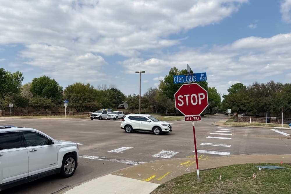 McKinney leaders discuss potential roundabout at Ridge Road, Glen Oaks intersection