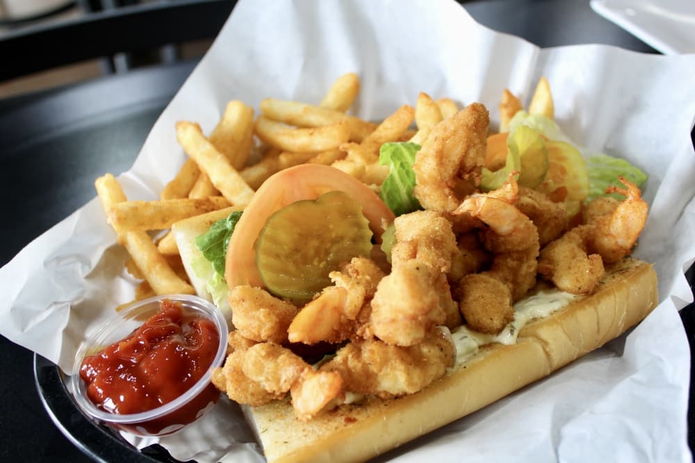 Ohana Poke Bowl offers a variety of po-boys including shrimp po'boys ($13.99). (Jovanna Aguilar/Community Impact)