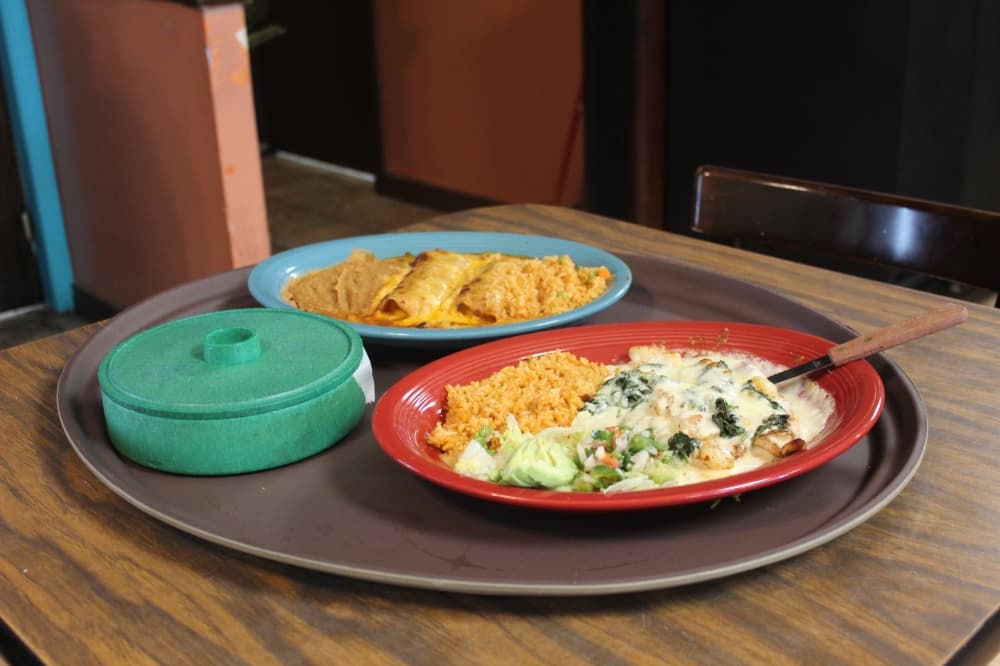 25-year old Seabrook Mexican restaurant reopened just six days after closing from strong community support