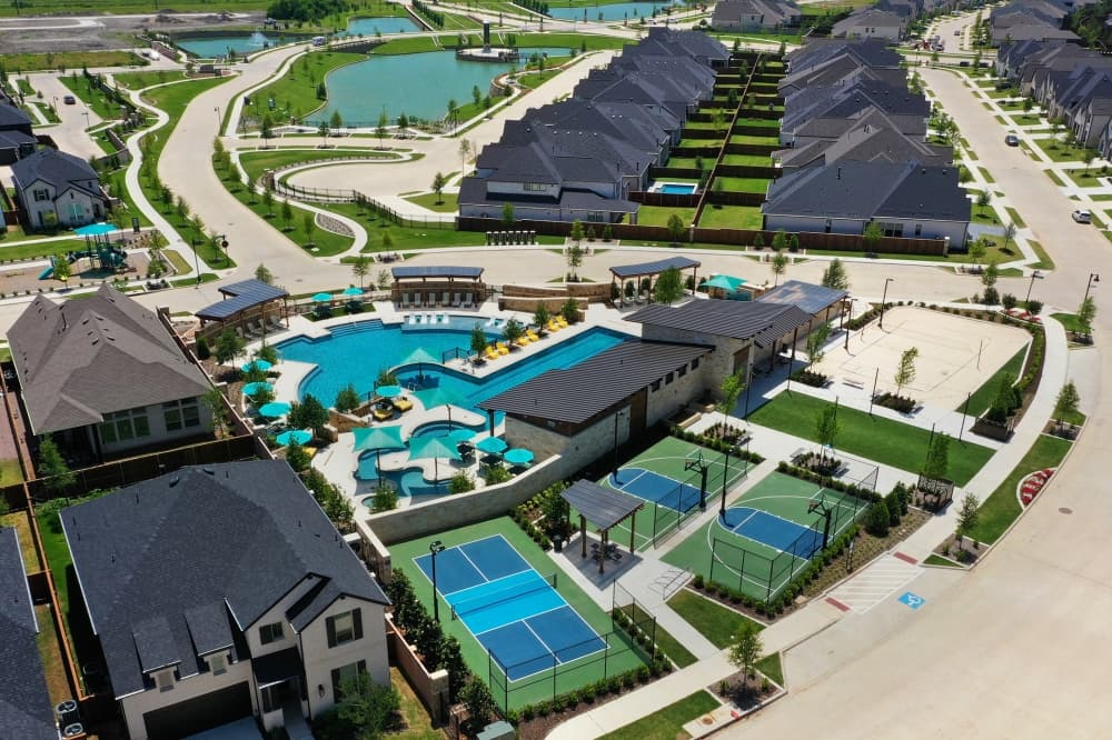 The Parks at Wilson Creek debuts 429 new lots, many with water views, bordering Celina’s future 100-acre park