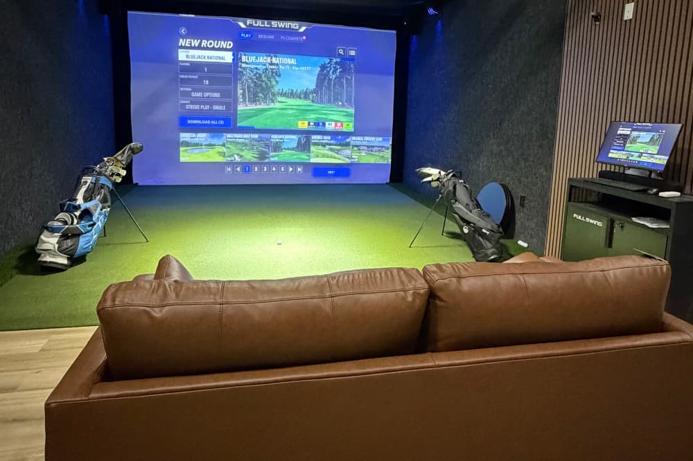 The Back Nine Golf now open in Shenandoah