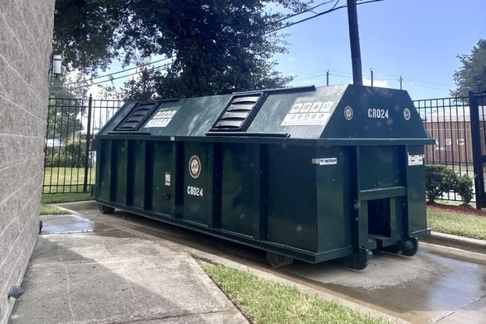 Houston looking to expand multifamily recycling program to 3,000 units