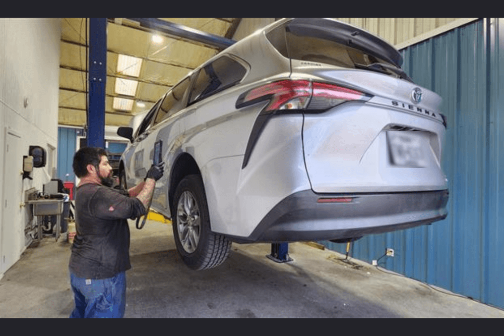 Pflugerville mechanic working on car