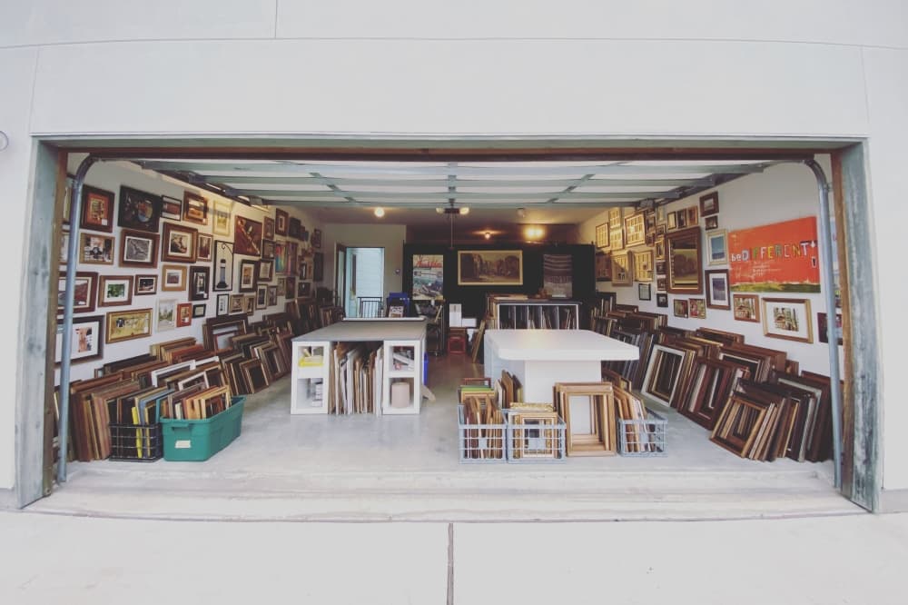 Framing studio