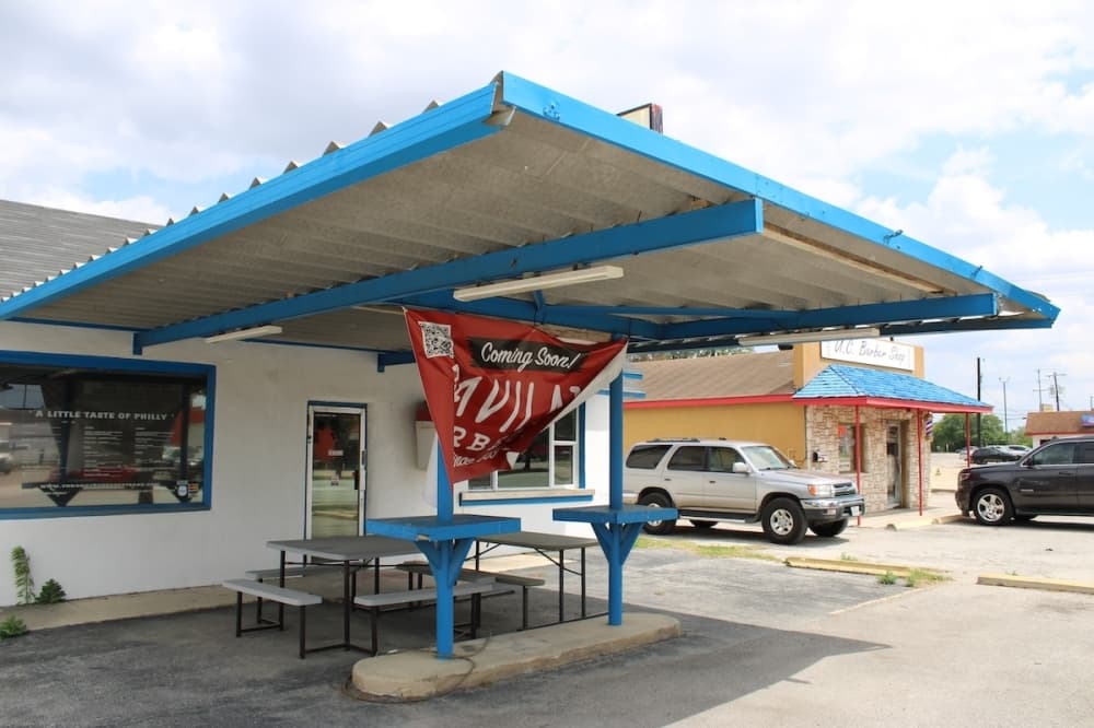Seguin-based Davila's BBQ to open 2nd location in Universal City