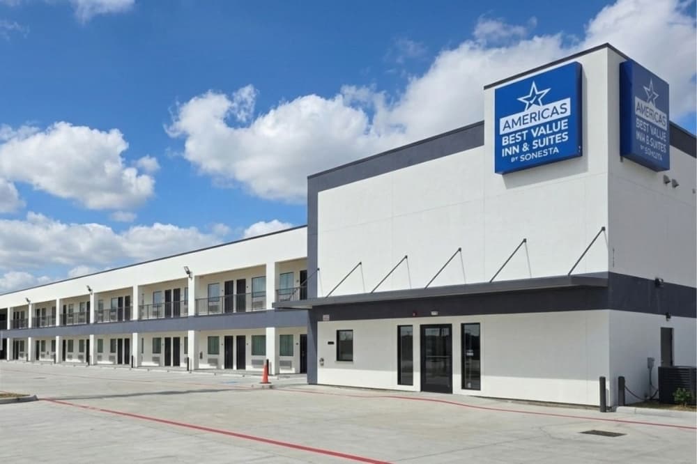 Americas Best Value Inn & Suites now open along the Grand Parkway